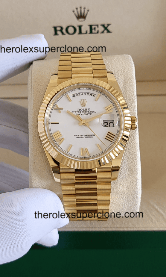 Rolex Day-Date 1:1 Super Clone 18kt Yellow Gold White Dial 3255 Swiss Movement Replica Watch Ref-228238