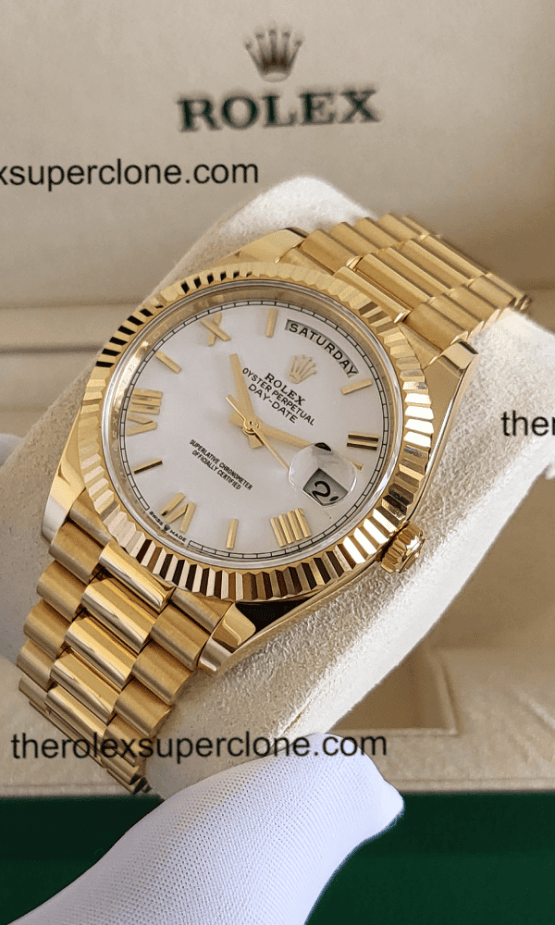 Rolex Day-Date 1:1 Super Clone 18kt Yellow Gold White Dial 3255 Swiss Movement Replica Watch Ref-228238