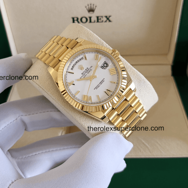 Rolex Day-Date 1:1 Super Clone 18kt Yellow Gold White Dial 3255 Swiss Movement Replica Watch Ref-228238