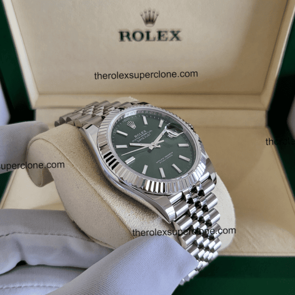 Rolex Datejust 1:1 Super Clone Oystersteel and White Gold Mint Green Dial 3235 Swiss Movement Replica Watch Ref-126334