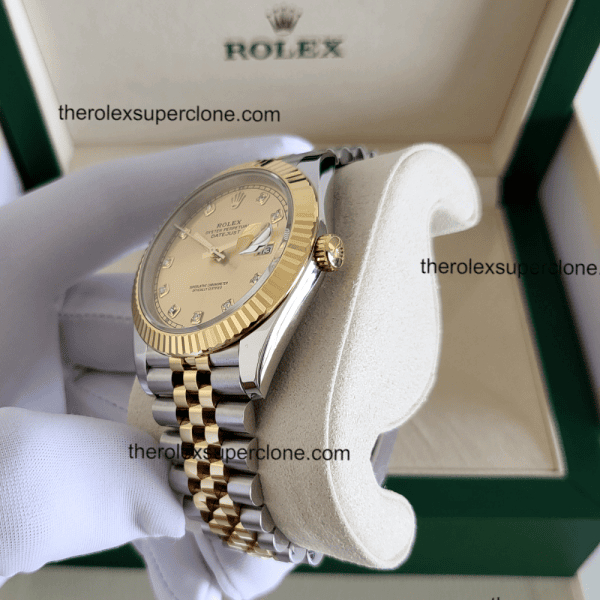 Rolex Datejust 1:1 Super Clone Oystersteel and Yellow Gold Champagne-Colour with Diamonds Set Dial 3235 Swiss Movement Replica Watch Ref-126333