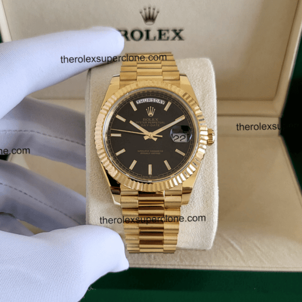 Rolex Day-Date 11 Super Clone 18kt Yellow Gold Bright Black Dial 3255 Swiss Movement Replica Watch Ref-228238