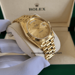 Rolex Day-Date 1:1 Super Clone 18kt Yellow Gold Champagne-Colour Dial 3255 Swiss Movement Replica Watch Ref-228238