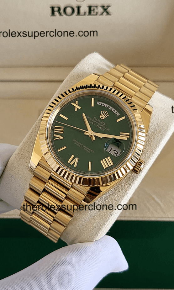 Rolex Day-Date 1:1 Super Clone 18kt Yellow Gold Green Dial 3255 Swiss Movement Replica Watch Ref-228238