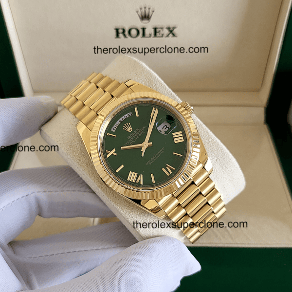 Rolex Day-Date 1:1 Super Clone 18kt Yellow Gold Green Dial 3255 Swiss Movement Replica Watch Ref-228238