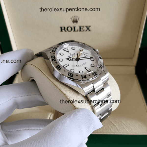 Rolex Explorer II 1:1 Super Clone Oystersteel White Dial 3285 Swiss Movement Replica Watch Ref-226570