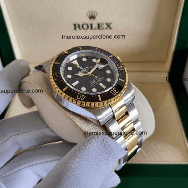 Rolex Sea-Dweller 1:1 Super Clone Oystersteel And Yellow Gold Intense Black Dial 3235 Swiss Movement Replica Watch Ref-126603