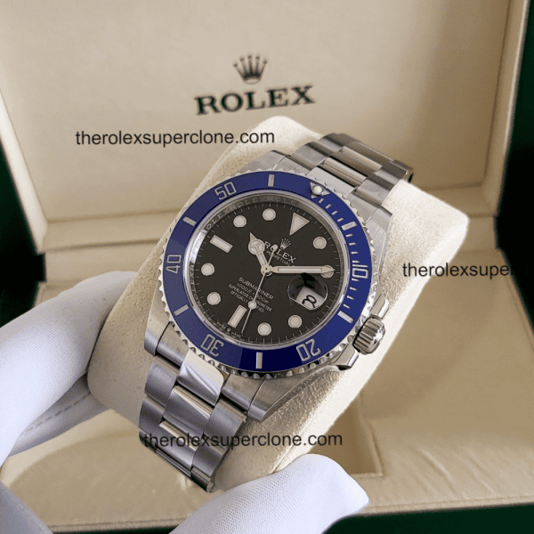 Rolex Submariner Date 1:1 Super Clone 18kt White Gold Black Dial with Blue Ceramic Bezel 3235 Swiss Movement Replica Watch Ref-126619LB