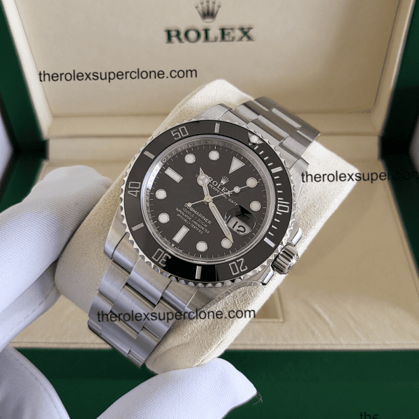 Rolex Submariner Date 1:1 Super Clone Stainless Steel Black Dial 3235 Swiss Movement Replica Watch Ref-126610LN