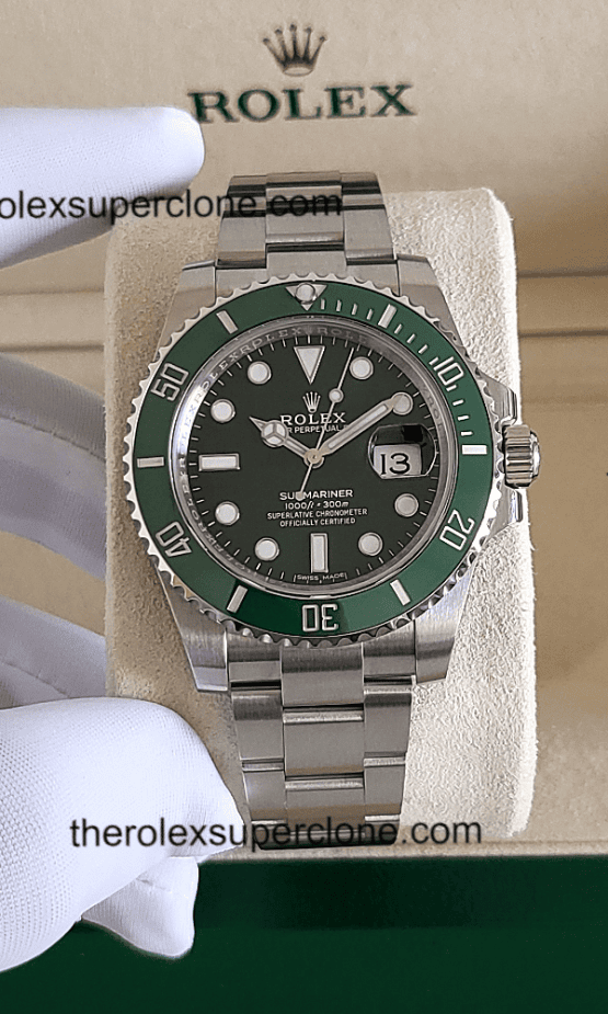 Rolex Submariner Hulk 1:1 Super Clone Stainless Steel Green Dial 3135 Swiss Movement Replica Watch Ref-116610LV