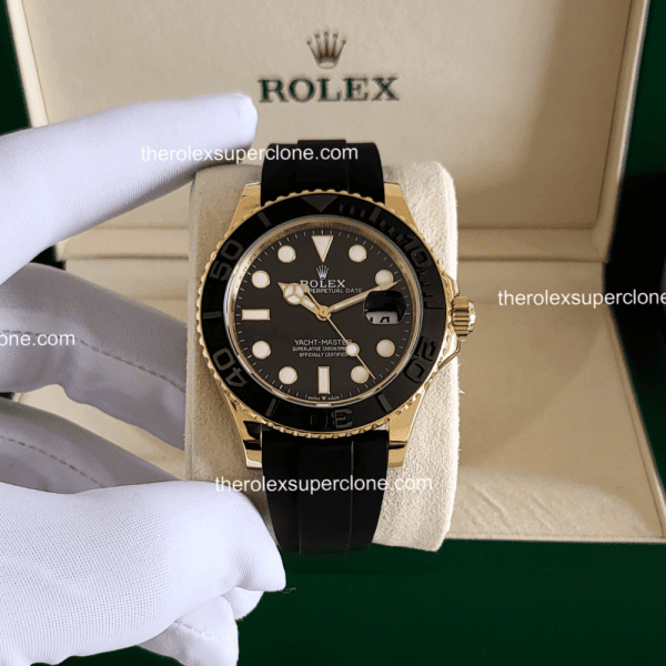 Rolex Yacht-Master 1:1 Super Clone Yellow Gold Oysterflex Black Dial 3235 Swiss Movement Replica Watch Ref-226658